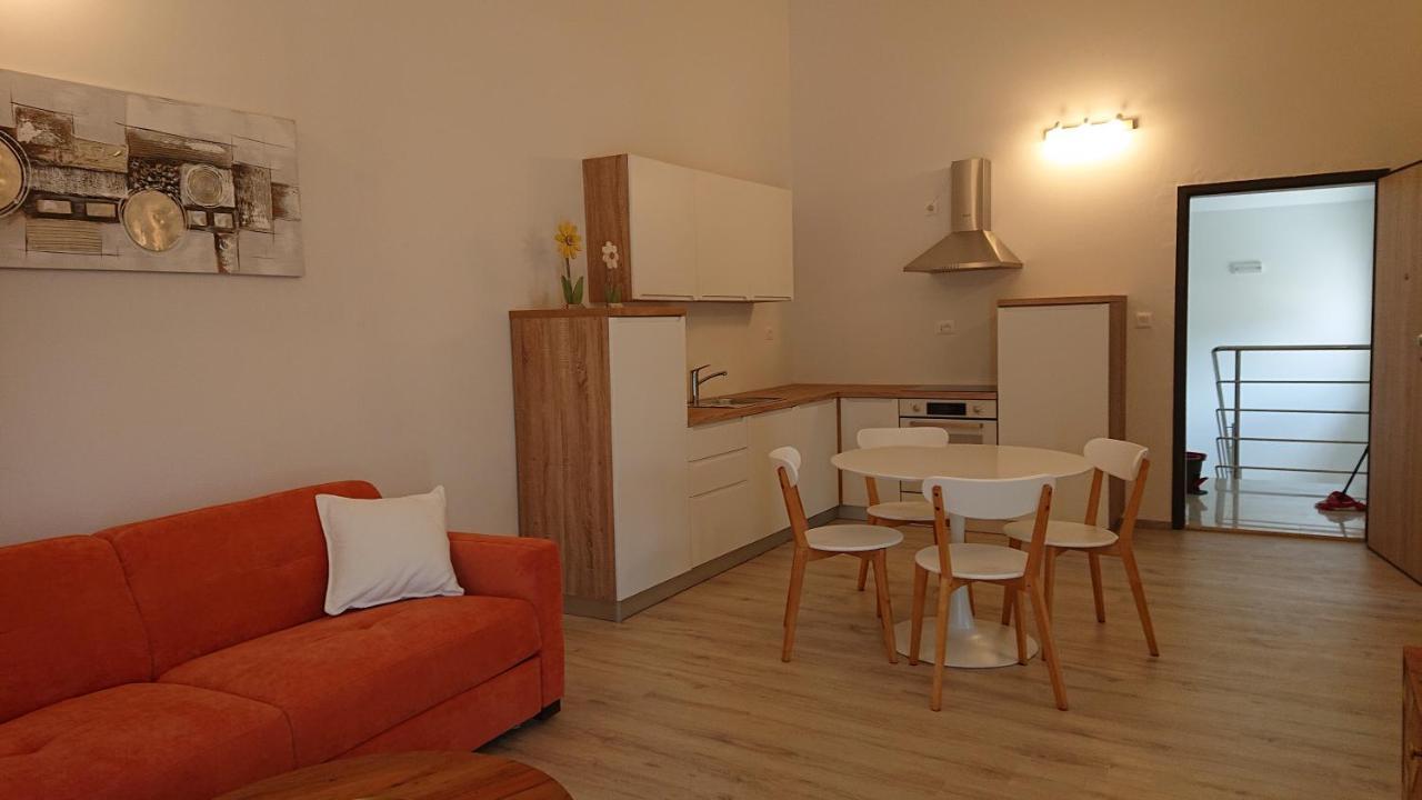 Apartamento Irena Cres Exterior foto