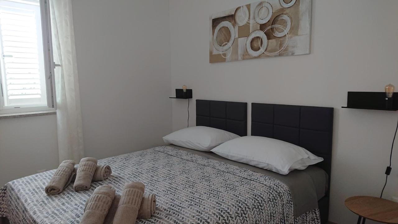Apartamento Irena Cres Exterior foto