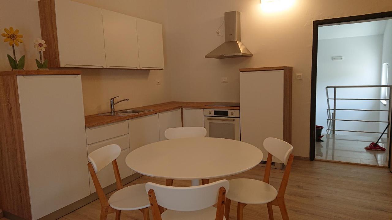 Apartamento Irena Cres Exterior foto
