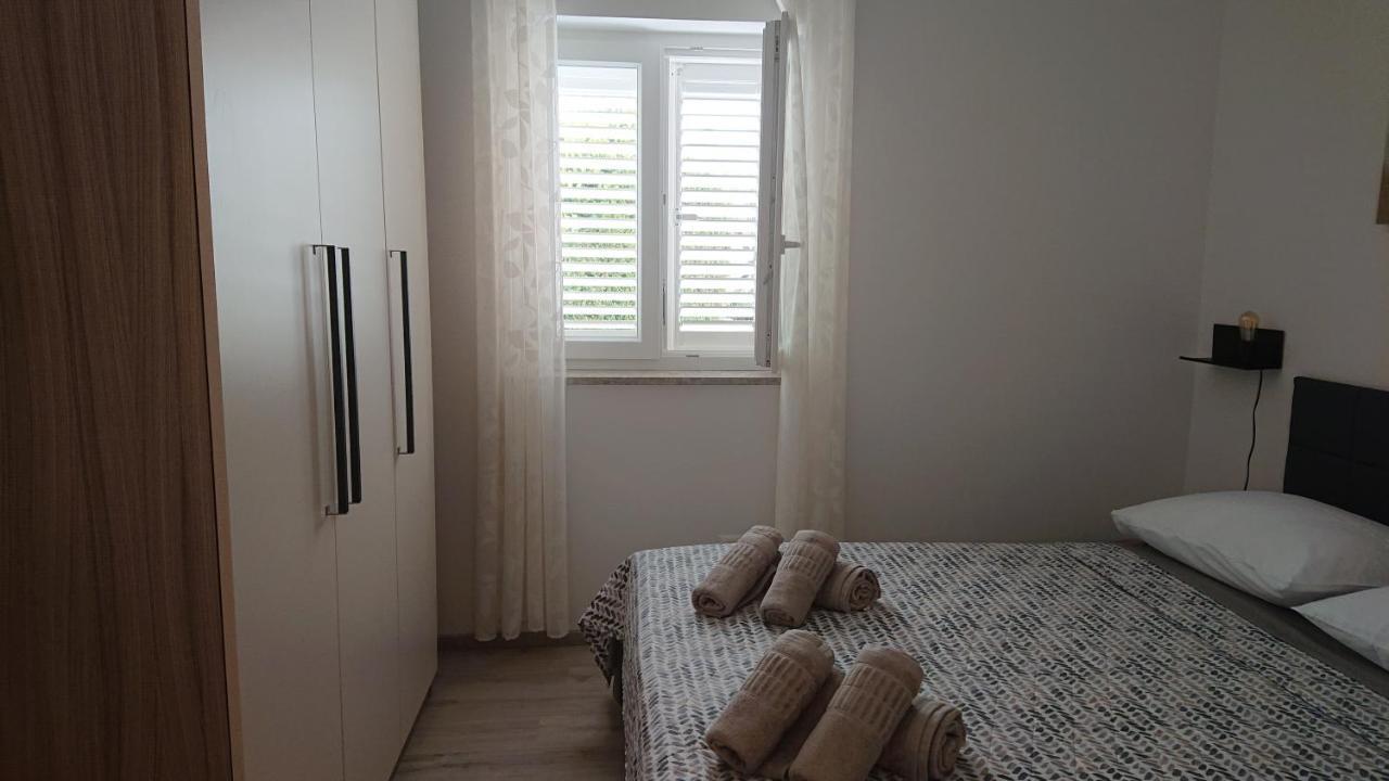 Apartamento Irena Cres Exterior foto